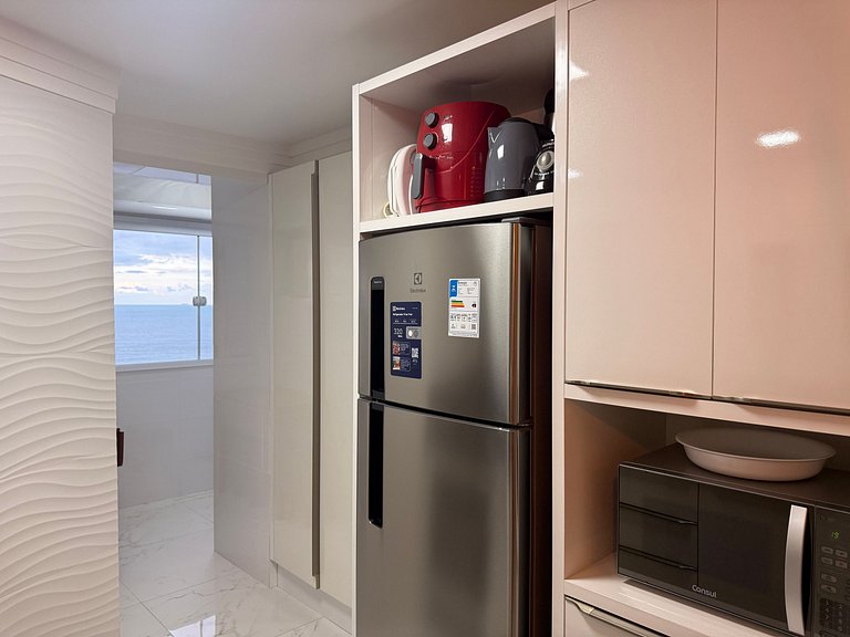 MS07 - Apartamento moderno com vista para o mar