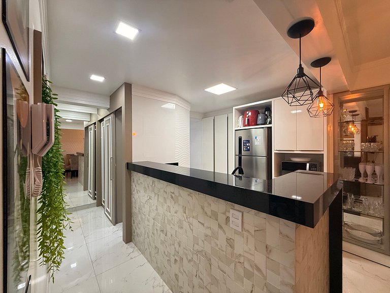 MS07 - Apartamento moderno com vista para o mar